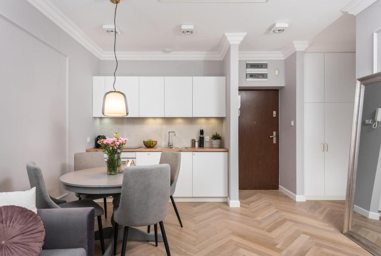 Wielopole17 Miro Apartment With Ac 克拉科夫 外观 照片