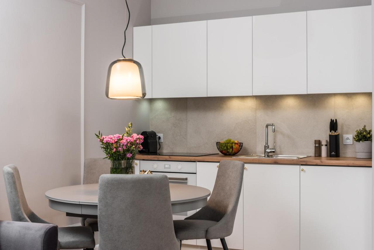 Wielopole17 Miro Apartment With Ac 克拉科夫 外观 照片