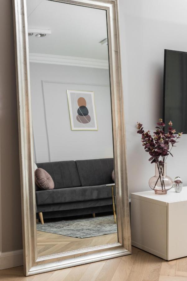 Wielopole17 Miro Apartment With Ac 克拉科夫 外观 照片